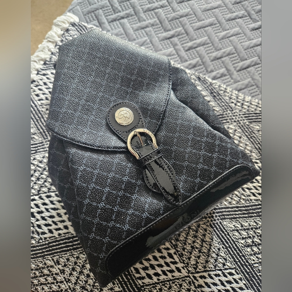 NWT Rioni Charlize Zipper Strap Backpack